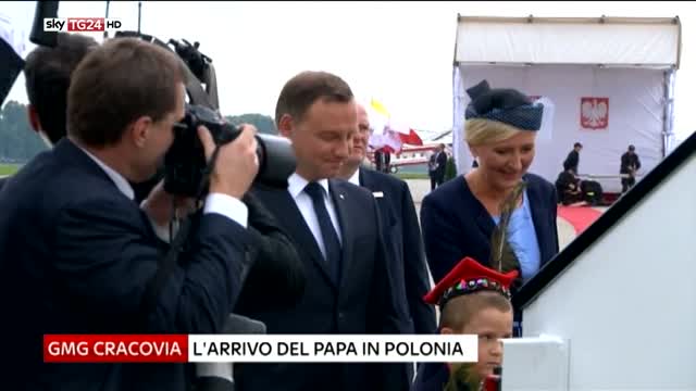 Giornata mondiale della Gioventù, il Papa arriva in Polonia