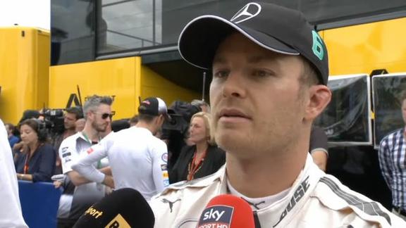 Rosberg: "Giornata dura. E' andato tutto male"