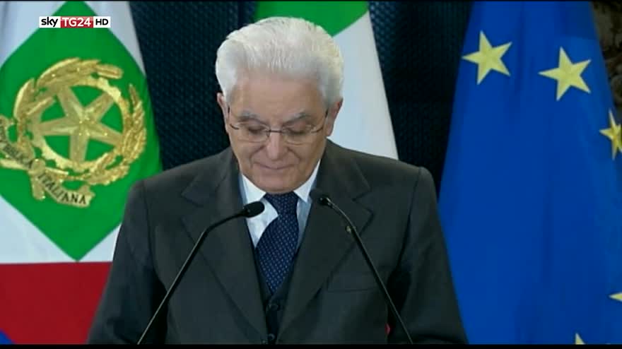 Mattarella, donne danno più di quanto ricevono