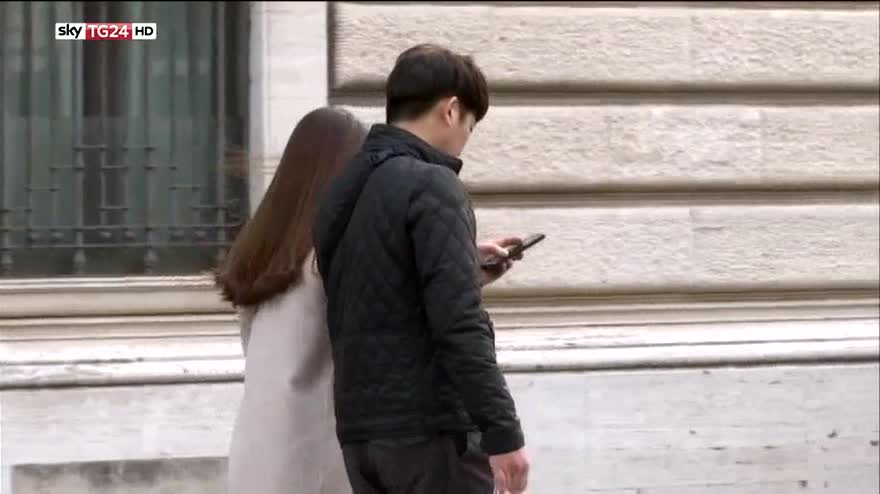 Multa di 3 mln euro a Whatsapp per dati utenti a Facebook