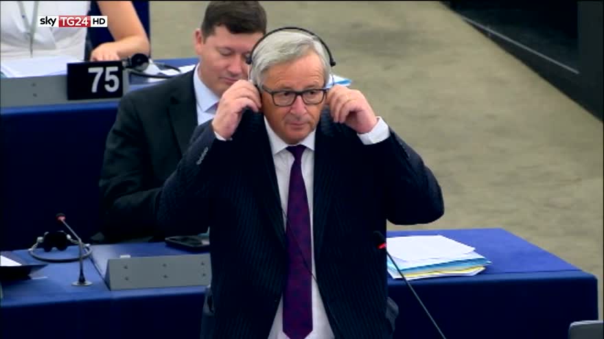 Parlamento europeo, pochi in Aula: scontro Juncker-Tajani