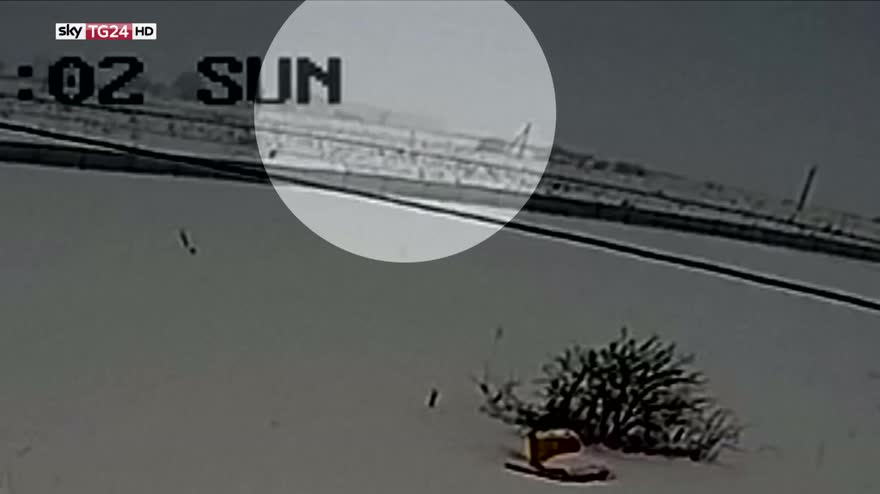 Aereo precipitato in Russia, ecco il momento dello schianto