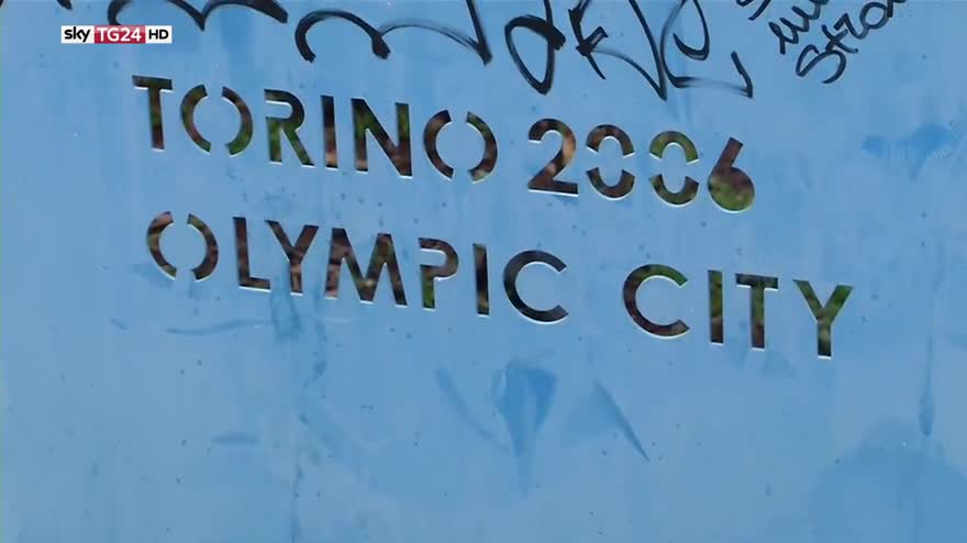 Olimpiadi Invernali 2026, Grillo candida Torino