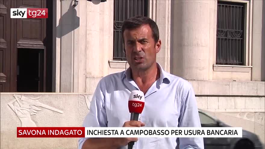Usura bancaria, indagato a Campobasso il ministro Savona