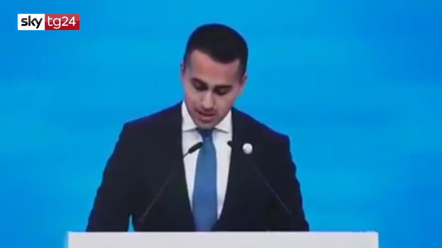 Di Maio in Cina sbaglia il nome del presidente Xi Jinping