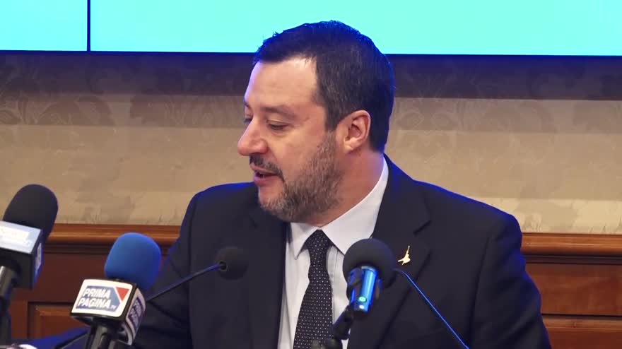 Coronavirus, Salvini: a governo chiediamo condivisione