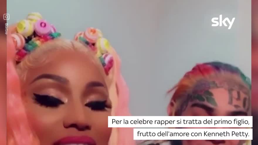 VIDEO Nicki Minaj annuncia su Instagram la sua gravidanza