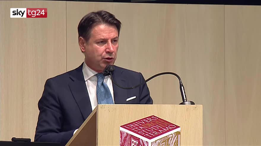 Coronavirus, Conte: attenzione alta o disperderemo sacrifici
