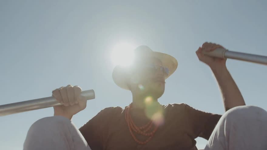 La Puglia, il mare e la musica di Renzo Rubino