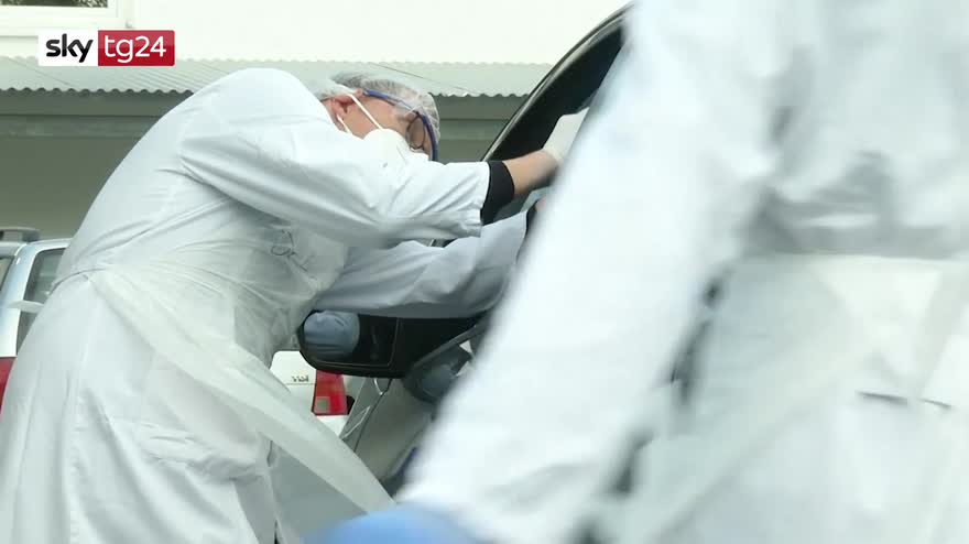 Francia verso ulteriori restrizioni, possibile lockdown