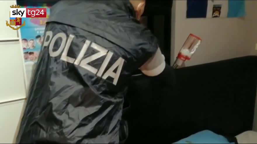 Trapper Roma Roma, arrestati quattro trapper per violenza e odio razziale | Video Sky