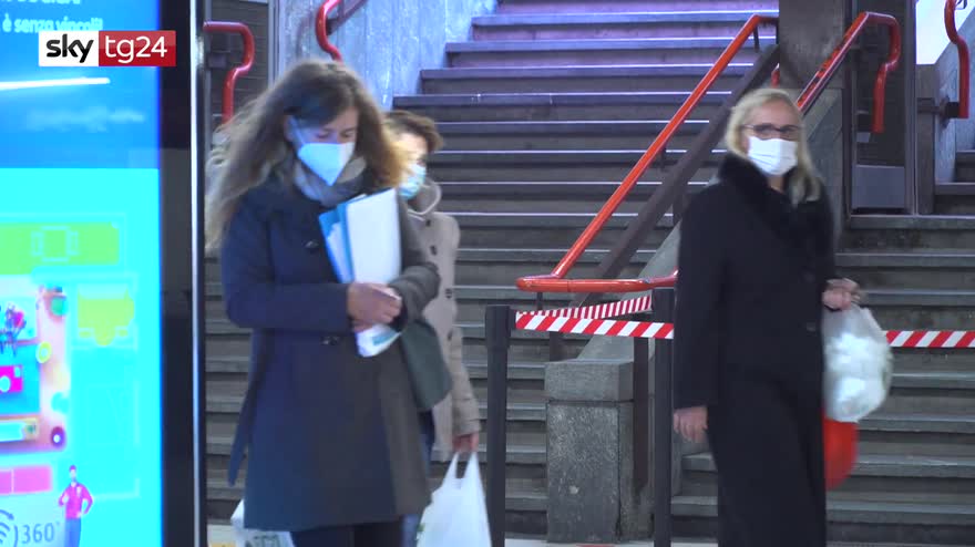 Milano, nelle ore di punta mezzi più affollati
