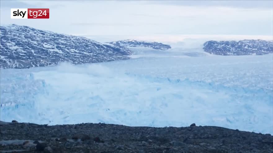 Earth hour, un'ora al buio per emergenza clima e natura