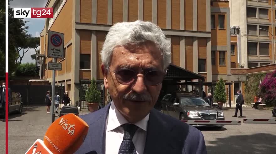 Morte Epifani, D'Alema alla camera ardente
