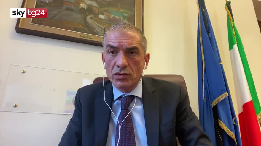 Costa: farmacisti e medici per trovare gli indecisi