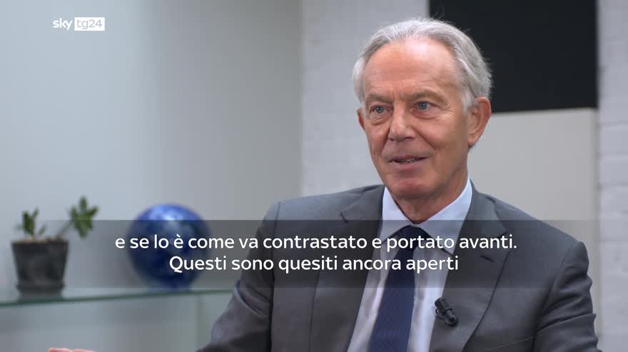 L'intervista all'ex Primo Ministro britannico Tony Blair