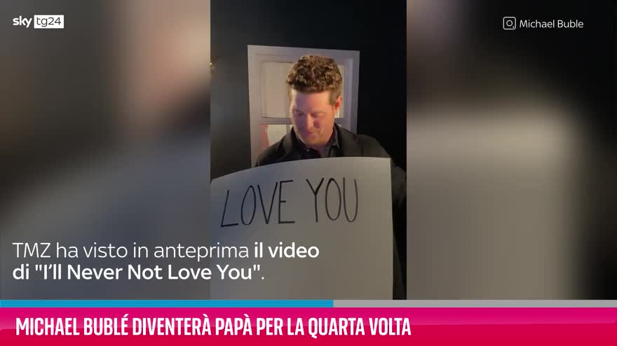 VIDEO Michael Bublé diventerà papà per la quarta volta