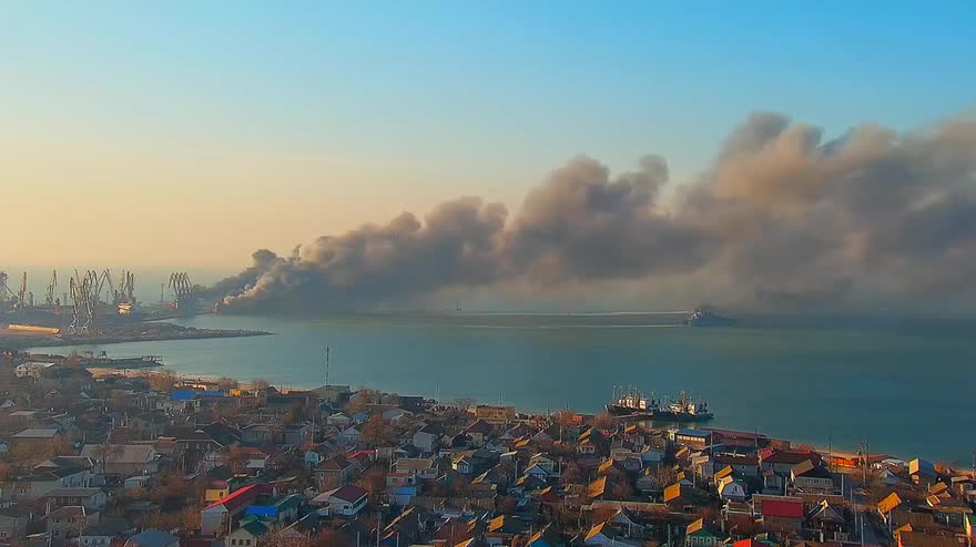 Ucraina Nave Russa Affondata A Berdyansk Video Video Sky