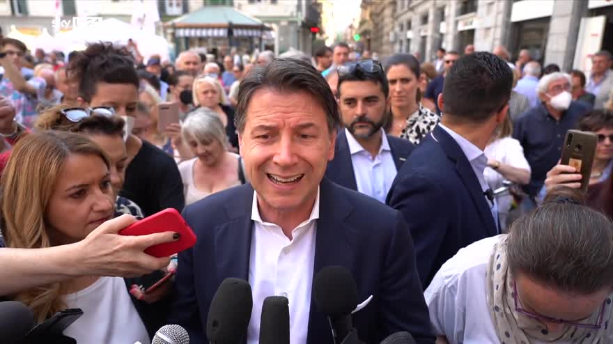 I titoli delle 8 di SkyTG24 dell'8 luglio