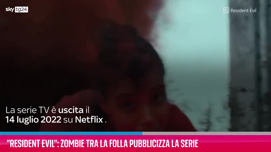VIDEO Resident Evil: zombie nella folla pubblicizza la serie