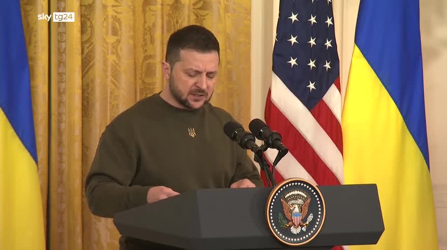 Ucraina, Zelensky: aiuti Usa aumenteranno sicurezza globale