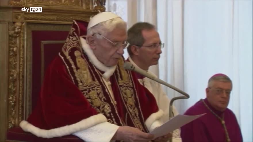 Papa Ratzinger, l'annuncio delle dimissioni