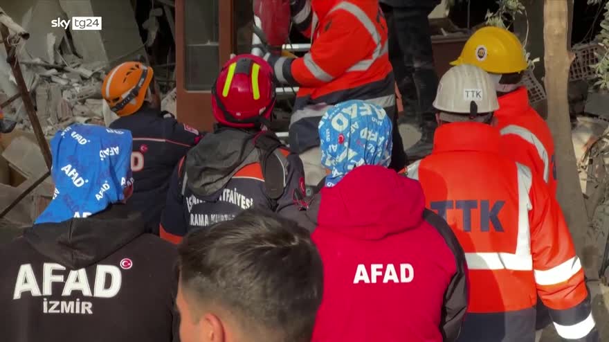 I titoli di Sky TG24 del 21 febbraio, edizione delle 20