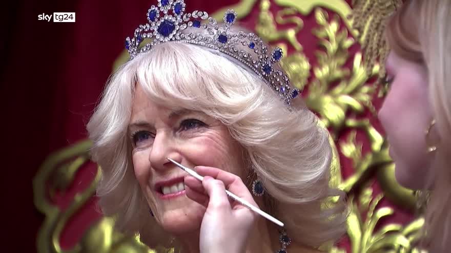 Londra, al Madame Tussauds una nuova statua di cera di Camilla