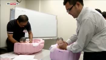 Giappone, a scuola per diventare papà