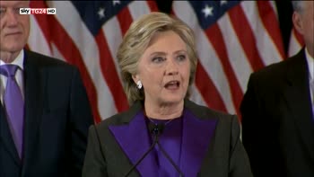 Clinton alle donne, romperemo soffitto di cristallo