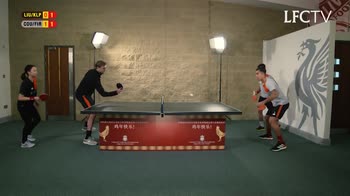 Klopp, lezione di ping pong a Firmino e Coutinho