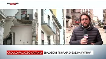 Crolla palazzina a Catania, una vittima