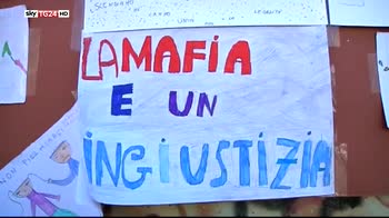 Napoli, in 40 mila in marcia contro la camorra che uccide
