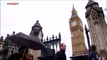 Londra, attacco al simbolo della democrazia occidentale