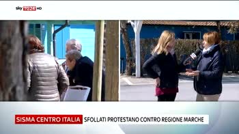 Sisma Centro Italia, sfollati protestano contro Marche