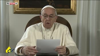 Papa all'Egitto Mondo è dilaniato da cieca violenza