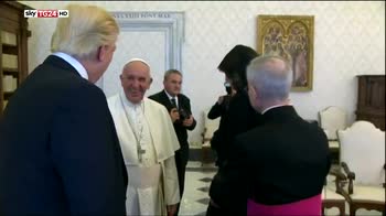 Il Papa e l'equivoco della potizza con Melania