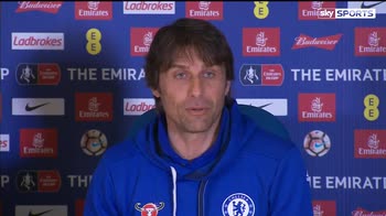 Conte: Wenger deserves to stay