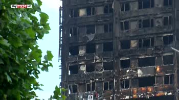 Incendio Londra polizia spera che vittime siano meno di 100