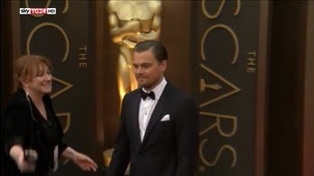 DiCaprio restituisce regali di società indagata