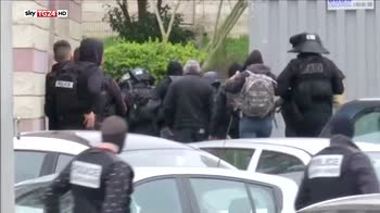 Terrorismo a Parigi, i precedenti contro la polizia