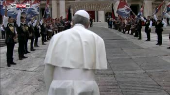 Papa, miope far lavorare anziani se giovani disoccupati