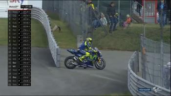 ROSSI A BORDO PISTA