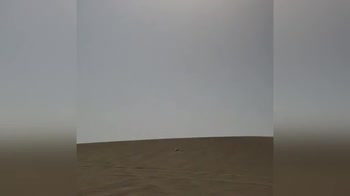 PiquÃ© nel deserto: si ribalta tra le dune con una buggy