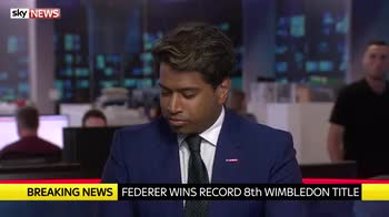 Federer beats Cilic in straight sets