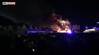 Massive fire engulfs Spanish festival stage