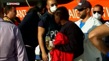 Migranti, MSF sospende salvataggi in Libia