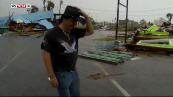 Uragano Harvey, declassato a tempesta, almeno una vittima