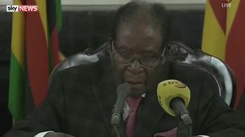 Zimbabwe leader remains defiant