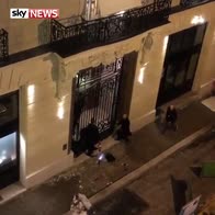 Watch: Heist suspect flees Paris Ritz hotel